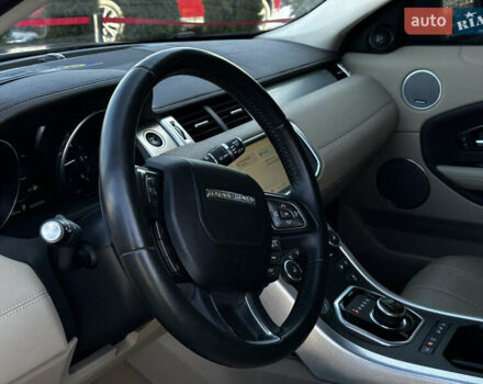 Чорний Ленд Ровер Рендж Ровер Евок, об'ємом двигуна 2 л та пробігом 98 тис. км за 20900 $, фото 10 на Automoto.ua