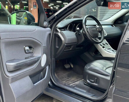 Ленд Ровер Рендж Ровер Эвок 2017 в Киеве на Automoto.ua Черный Ленд Ровер Рендж Ровер Эвок, объемом двигателя 2 л и пробегом 75 тыс. км за 22700 $, фото 13 на Automoto.ua