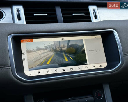 Чорний Ленд Ровер Рендж Ровер Евок, об'ємом двигуна 2 л та пробігом 98 тис. км за 20900 $, фото 15 на Automoto.ua