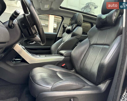 Ленд Ровер Рендж Ровер Эвок 2017 в Киеве на Automoto.ua Черный Ленд Ровер Рендж Ровер Эвок, объемом двигателя 2 л и пробегом 75 тыс. км за 22700 $, фото 15 на Automoto.ua