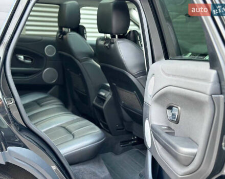 Ленд Ровер Рендж Ровер Эвок 2017 в Киеве на Automoto.ua Черный Ленд Ровер Рендж Ровер Эвок, объемом двигателя 2 л и пробегом 75 тыс. км за 22700 $, фото 19 на Automoto.ua