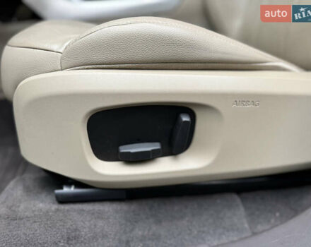 Чорний Ленд Ровер Рендж Ровер Евок, об'ємом двигуна 2 л та пробігом 112 тис. км за 20900 $, фото 24 на Automoto.ua