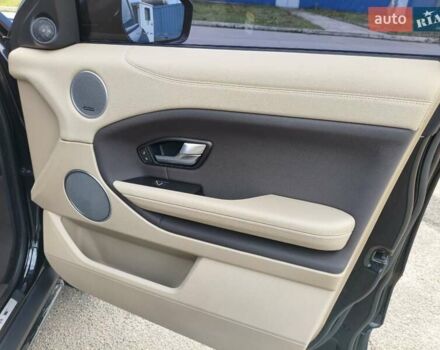 Чорний Ленд Ровер Рендж Ровер Евок, об'ємом двигуна 2 л та пробігом 93 тис. км за 21900 $, фото 38 на Automoto.ua