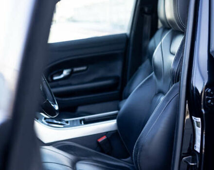 Черный Ленд Ровер Рендж Ровер Эвок, объемом двигателя 2 л и пробегом 152 тыс. км за 18300 $, фото 10 на Automoto.ua