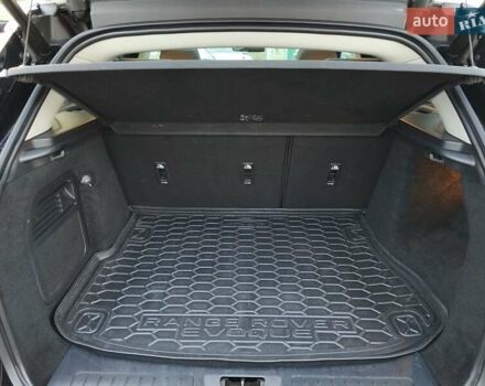 Чорний Ленд Ровер Рендж Ровер Евок, об'ємом двигуна 2 л та пробігом 89 тис. км за 23300 $, фото 34 на Automoto.ua