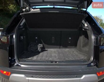 Ленд Ровер Рендж Ровер Евок 2018 у Києві на Automoto.ua Чорний Ленд Ровер Рендж Ровер Евок, об'ємом двигуна 2 л та пробігом 185 тис. км за 22500 $, фото 7 на Automoto.ua