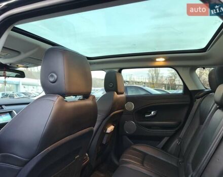 Чорний Ленд Ровер Рендж Ровер Евок, об'ємом двигуна 2 л та пробігом 89 тис. км за 23300 $, фото 33 на Automoto.ua