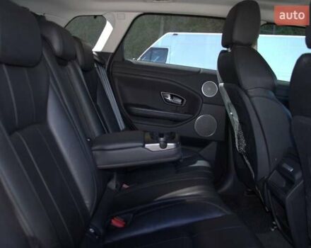 Ленд Ровер Рендж Ровер Евок 2018 у Києві на Automoto.ua Чорний Ленд Ровер Рендж Ровер Евок, об'ємом двигуна 2 л та пробігом 185 тис. км за 22500 $, фото 17 на Automoto.ua