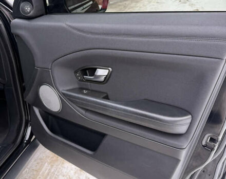 Черный Ленд Ровер Рендж Ровер Эвок, объемом двигателя 2 л и пробегом 119 тыс. км за 25500 $, фото 8 на Automoto.ua