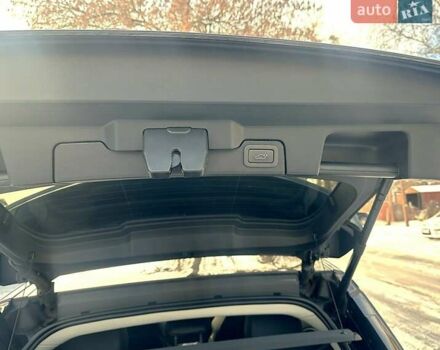 Черный Ленд Ровер Рендж Ровер Эвок, объемом двигателя 2 л и пробегом 68 тыс. км за 21500 $, фото 22 на Automoto.ua