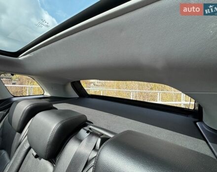 Черный Ленд Ровер Рендж Ровер Эвок, объемом двигателя 2 л и пробегом 119 тыс. км за 21900 $, фото 32 на Automoto.ua