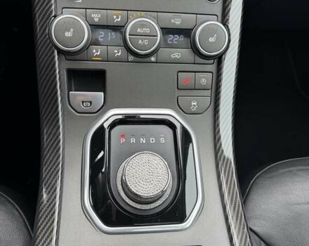 Черный Ленд Ровер Рендж Ровер Эвок, объемом двигателя 2 л и пробегом 117 тыс. км за 22950 $, фото 24 на Automoto.ua