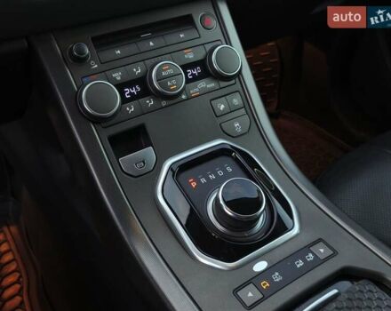 Чорний Ленд Ровер Рендж Ровер Евок, об'ємом двигуна 2 л та пробігом 89 тис. км за 23300 $, фото 23 на Automoto.ua