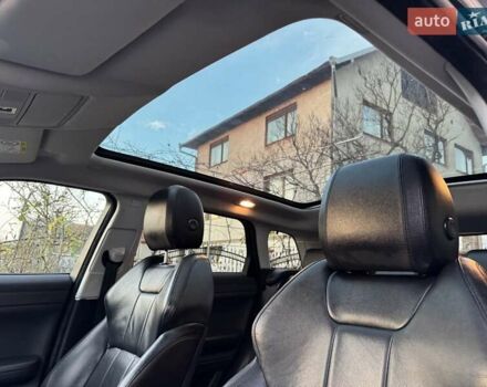 Чорний Ленд Ровер Рендж Ровер Евок, об'ємом двигуна 2 л та пробігом 117 тис. км за 23900 $, фото 22 на Automoto.ua