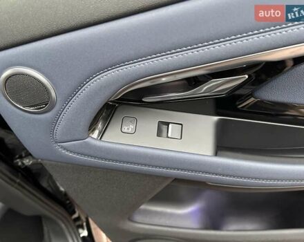 Чорний Ленд Ровер Рендж Ровер Евок, об'ємом двигуна 0 л та пробігом 72 тис. км за 34400 $, фото 57 на Automoto.ua