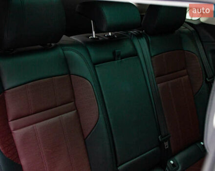 Черный Ленд Ровер Рендж Ровер Эвок, объемом двигателя 2 л и пробегом 103 тыс. км за 35000 $, фото 19 на Automoto.ua