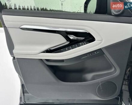 Чорний Ленд Ровер Рендж Ровер Евок, об'ємом двигуна 2 л та пробігом 93 тис. км за 30500 $, фото 11 на Automoto.ua