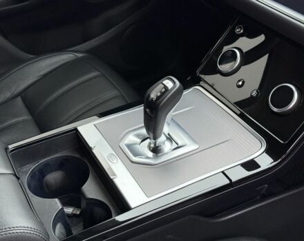 Черный Ленд Ровер Рендж Ровер Эвок, объемом двигателя 2 л и пробегом 47 тыс. км за 25900 $, фото 8 на Automoto.ua