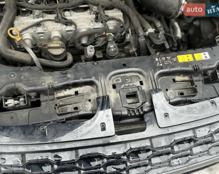 Чорний Ленд Ровер Рендж Ровер Евок, об'ємом двигуна 2 л та пробігом 122 тис. км за 19000 $, фото 13 на Automoto.ua