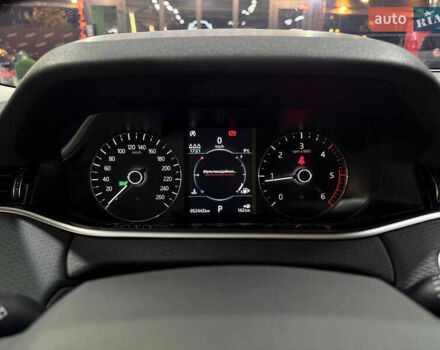 Чорний Ленд Ровер Рендж Ровер Евок, об'ємом двигуна 2 л та пробігом 52 тис. км за 32000 $, фото 9 на Automoto.ua