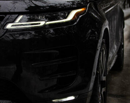 Черный Ленд Ровер Рендж Ровер Эвок, объемом двигателя 2 л и пробегом 103 тыс. км за 35000 $, фото 2 на Automoto.ua