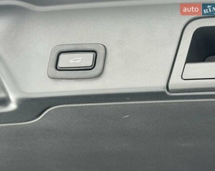 Чорний Ленд Ровер Рендж Ровер Евок, об'ємом двигуна 2 л та пробігом 93 тис. км за 30500 $, фото 32 на Automoto.ua