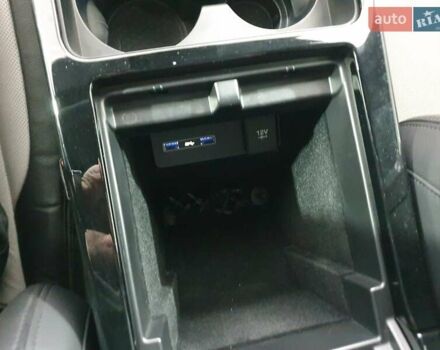 Черный Ленд Ровер Рендж Ровер Эвок, объемом двигателя 2 л и пробегом 108 тыс. км за 33333 $, фото 24 на Automoto.ua