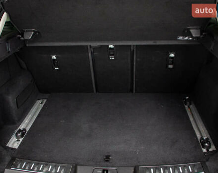 Черный Ленд Ровер Рендж Ровер Эвок, объемом двигателя 2 л и пробегом 103 тыс. км за 35000 $, фото 27 на Automoto.ua