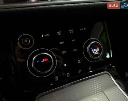 Чорний Ленд Ровер Рендж Ровер Евок, об'ємом двигуна 2 л та пробігом 52 тис. км за 32000 $, фото 7 на Automoto.ua