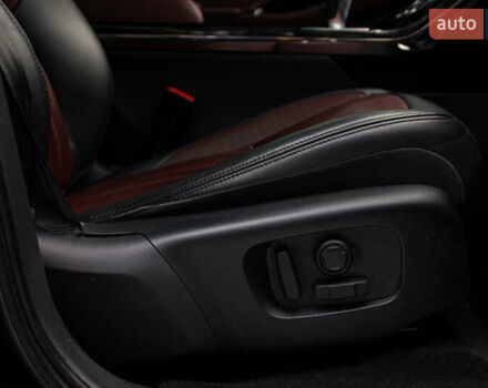 Черный Ленд Ровер Рендж Ровер Эвок, объемом двигателя 2 л и пробегом 103 тыс. км за 35000 $, фото 22 на Automoto.ua