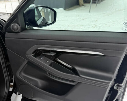 Черный Ленд Ровер Рендж Ровер Эвок, объемом двигателя 2 л и пробегом 53 тыс. км за 30500 $, фото 44 на Automoto.ua