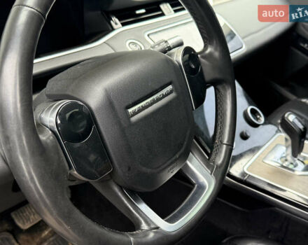 Чорний Ленд Ровер Рендж Ровер Евок, об'ємом двигуна 2 л та пробігом 61 тис. км за 22000 $, фото 16 на Automoto.ua
