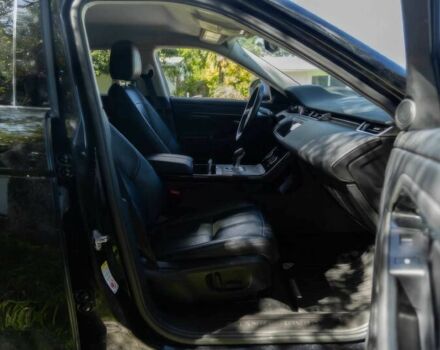 Ленд Ровер Рендж Ровер Евок 2020 у Києві на Automoto.ua Чорний Ленд Ровер Рендж Ровер Евок, об'ємом двигуна 2 л та пробігом 44 тис. км за 17900 $, фото 7 на Automoto.ua