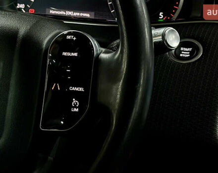 Чорний Ленд Ровер Рендж Ровер Евок, об'ємом двигуна 2 л та пробігом 117 тис. км за 29800 $, фото 17 на Automoto.ua