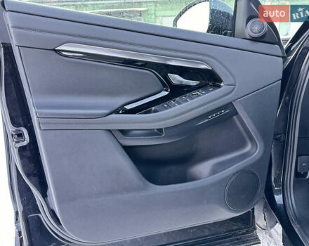 Черный Ленд Ровер Рендж Ровер Эвок, объемом двигателя 0 л и пробегом 110 тыс. км за 29000 $, фото 26 на Automoto.ua