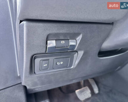 Черный Ленд Ровер Рендж Ровер Эвок, объемом двигателя 0 л и пробегом 110 тыс. км за 29000 $, фото 33 на Automoto.ua