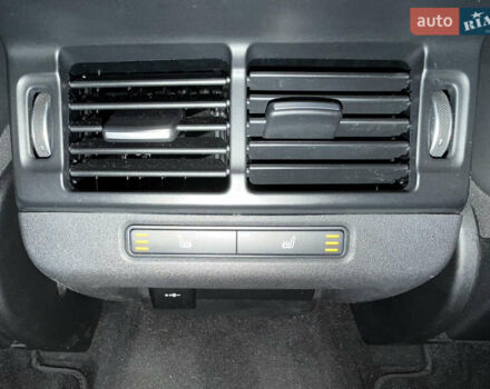 Чорний Ленд Ровер Рендж Ровер Евок, об'ємом двигуна 2 л та пробігом 29 тис. км за 46800 $, фото 35 на Automoto.ua