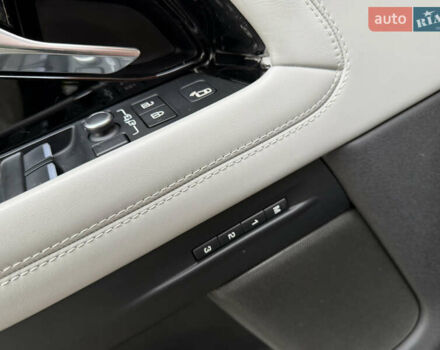 Чорний Ленд Ровер Рендж Ровер Евок, об'ємом двигуна 2 л та пробігом 29 тис. км за 46800 $, фото 16 на Automoto.ua