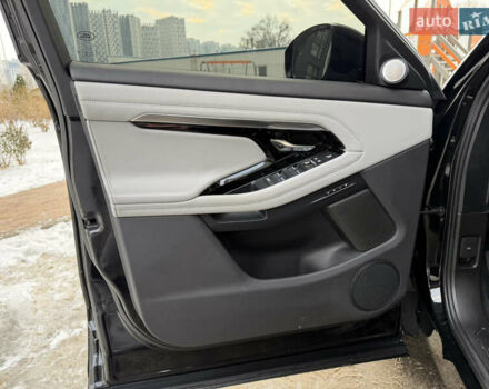 Чорний Ленд Ровер Рендж Ровер Евок, об'ємом двигуна 2 л та пробігом 29 тис. км за 46800 $, фото 13 на Automoto.ua