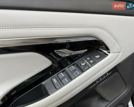 Чорний Ленд Ровер Рендж Ровер Евок, об'ємом двигуна 2 л та пробігом 29 тис. км за 46800 $, фото 14 на Automoto.ua