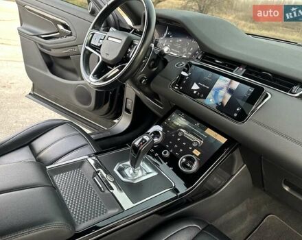 Черный Ленд Ровер Рендж Ровер Эвок, объемом двигателя 2 л и пробегом 98 тыс. км за 39999 $, фото 54 на Automoto.ua