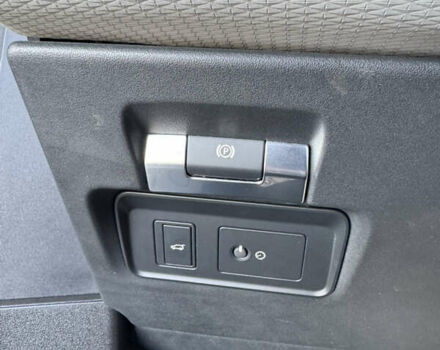 Чорний Ленд Ровер Рендж Ровер Евок, об'ємом двигуна 2 л та пробігом 56 тис. км за 44500 $, фото 24 на Automoto.ua