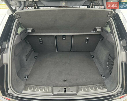 Чорний Ленд Ровер Рендж Ровер Евок, об'ємом двигуна 2 л та пробігом 185 тис. км за 34643 $, фото 24 на Automoto.ua