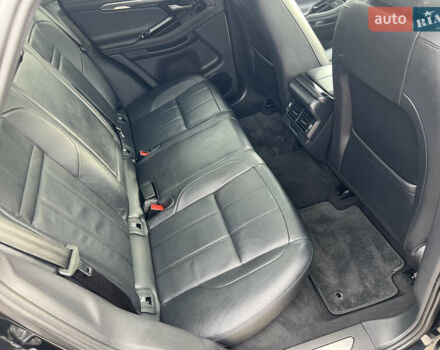 Чорний Ленд Ровер Рендж Ровер Евок, об'ємом двигуна 2 л та пробігом 185 тис. км за 34643 $, фото 25 на Automoto.ua
