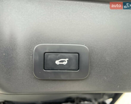 Чорний Ленд Ровер Рендж Ровер Евок, об'ємом двигуна 2 л та пробігом 185 тис. км за 34643 $, фото 20 на Automoto.ua