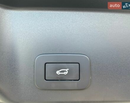 Черный Ленд Ровер Рендж Ровер Эвок, объемом двигателя 2 л и пробегом 185 тыс. км за 32912 $, фото 23 на Automoto.ua