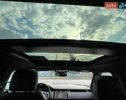 Черный Ленд Ровер Рендж Ровер Эвок, объемом двигателя 2 л и пробегом 185 тыс. км за 32912 $, фото 22 на Automoto.ua