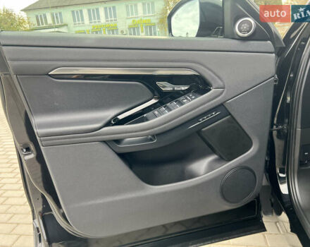 Чорний Ленд Ровер Рендж Ровер Евок, об'ємом двигуна 2 л та пробігом 185 тис. км за 34643 $, фото 11 на Automoto.ua