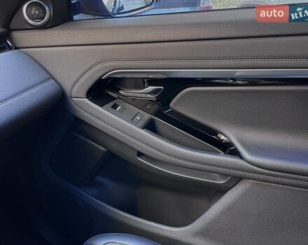 Чорний Ленд Ровер Рендж Ровер Евок, об'ємом двигуна 2 л та пробігом 24 тис. км за 38500 $, фото 10 на Automoto.ua