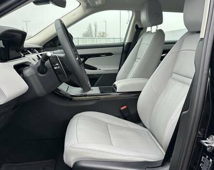 Чорний Ленд Ровер Рендж Ровер Евок, об'ємом двигуна 2 л та пробігом 7 тис. км за 60200 $, фото 13 на Automoto.ua